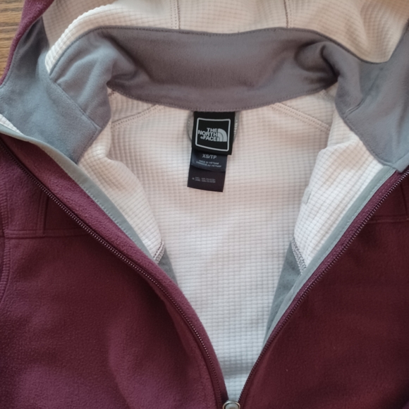 Women's The North Face Windwall Purple Coat Jacket XS - Picture 4 of 4